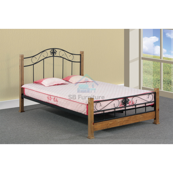 Maple King Bed